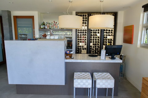 Georges Boutique Hotel And Culinary Retreat - Accommodation Southport 2