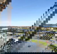 Whitewater Apartments