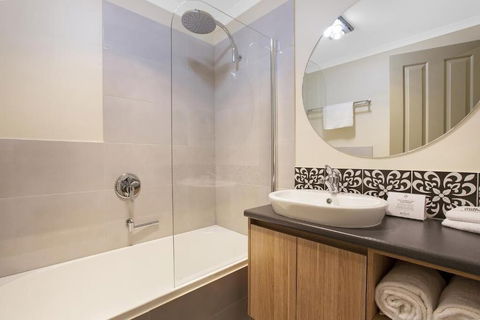 Quest Tamworth - Southport Accommodation 3