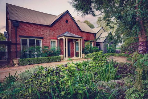 Evanslea Luxury Boutique Accommodation - Southport Accommodation 2