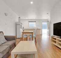 Adelaide Holiday Homes - Accommodation Southport
