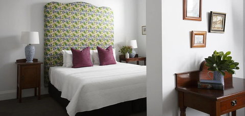 The Provincial Boutique Hotel - Accommodation Southport 2