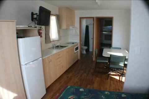 Sea Vu Caravan Park - Accommodation Southport 2