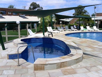 Murray Valley Resort - Southport Accommodation 2