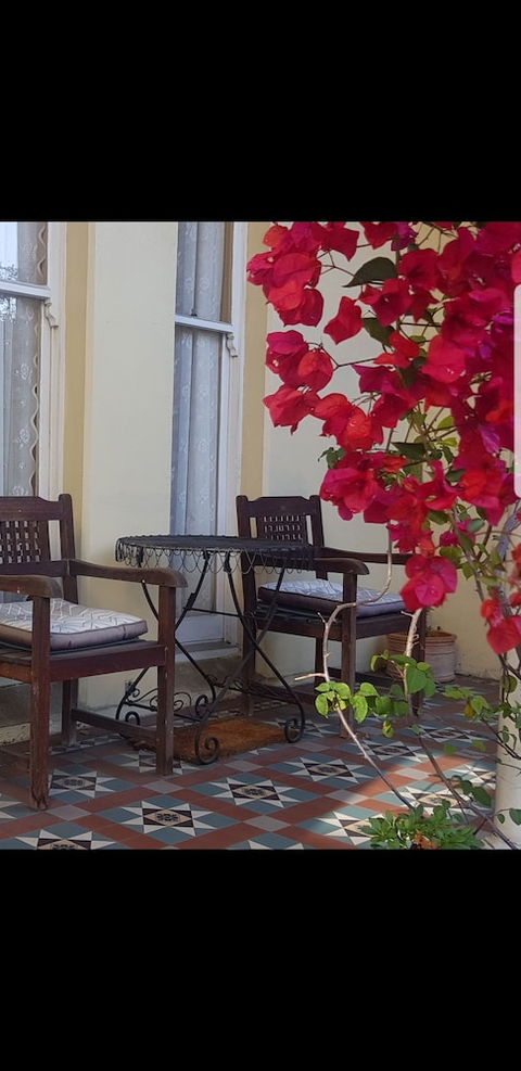 Verona Guest House - Southport Accommodation 0