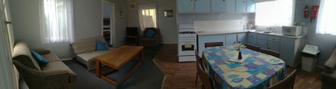 Anchorage Holiday Units - Accommodation Southport 2