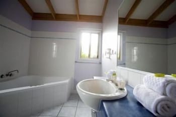 Toowoon Bay Holiday Park - Southport Accommodation 1