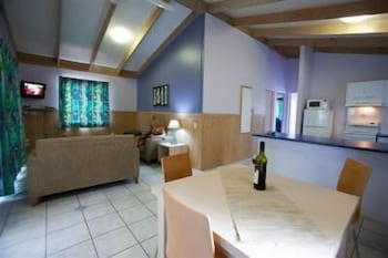 Toowoon Bay Holiday Park - Southport Accommodation 0
