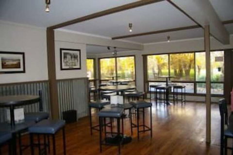 Jugiong Motor Inn - Accommodation Southport 4