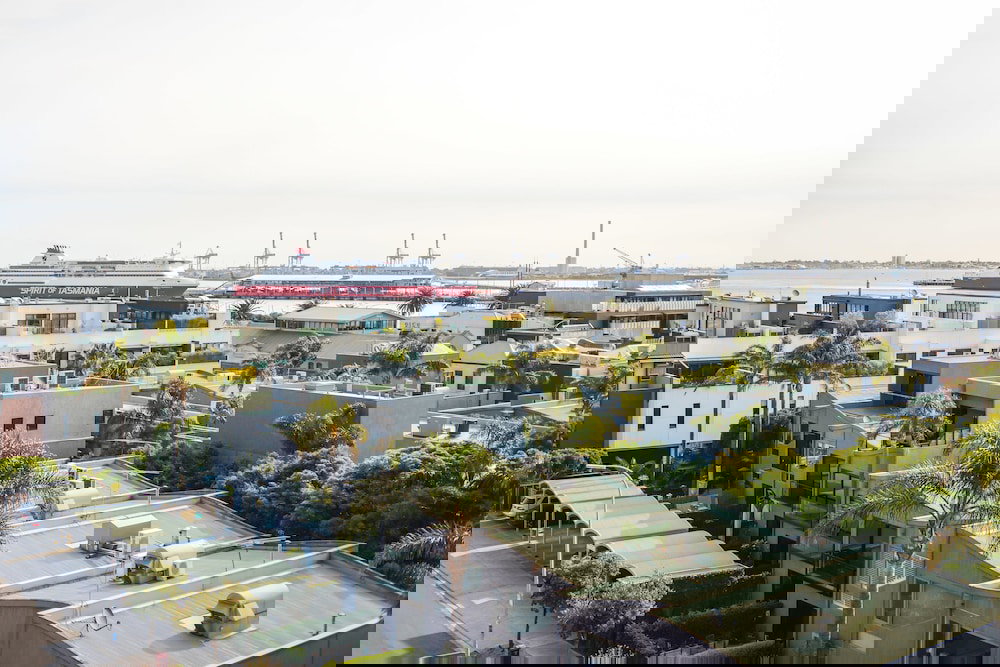 Port Melbourne VIC Southport Accommodation