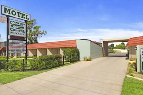 Country Capital Motel - Southport Accommodation 1