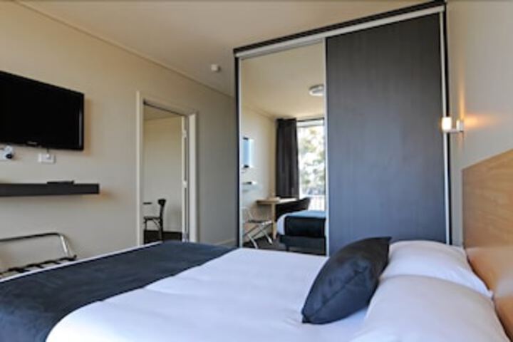Mansfield Park SA Southport Accommodation