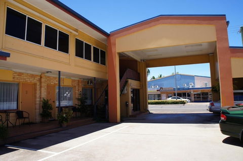 Ayrline Motel - Southport Accommodation 2