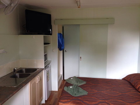 Riverside Tourist Park - Accommodation Southport 6