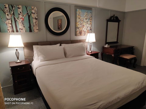 Bourke Apartments - Southport Accommodation 4