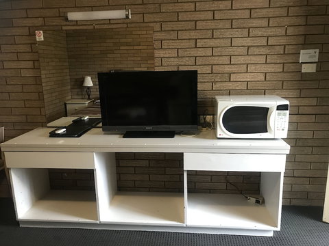 Warrina Motor Inn - Southport Accommodation 4