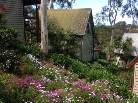 Great Ocean Road Cottages - Southport Accommodation 2