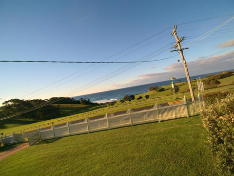 12 Bluewater Drive - Accommodation Southport 4