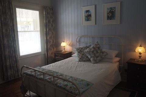 Cobblers Cottage B & B Accommodation - Accommodation Southport 3