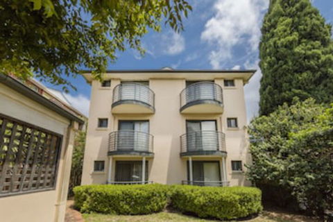 Waldorf Hornsby Residential Apartments - Southport Accommodation 0