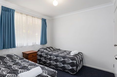 Apollo Lodge - Accommodation Southport 5