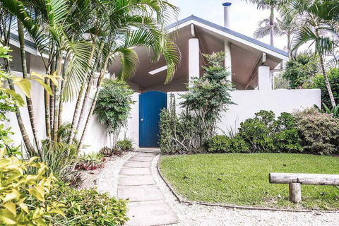 Beachwood - Southport Accommodation 1
