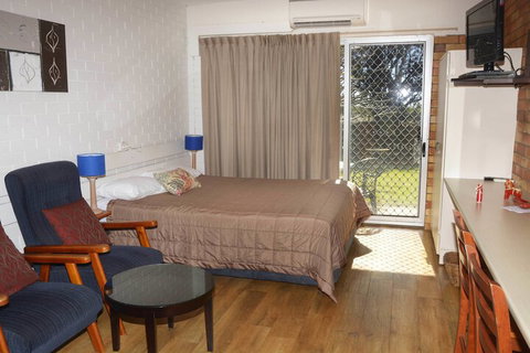 Shelly Beach Motel - Southport Accommodation 4