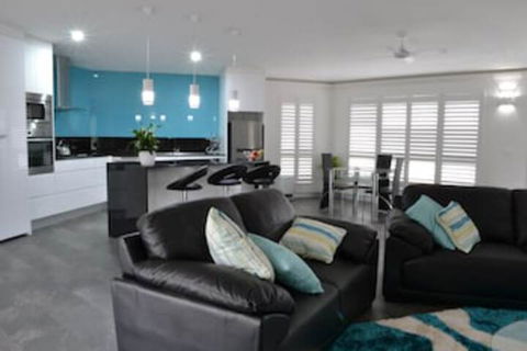 Greenwood Park Estate - Southport Accommodation 0