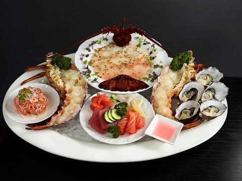 Blue Angel - Southport Accommodation 0