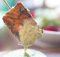 Onesta Cucina - Southport Accommodation