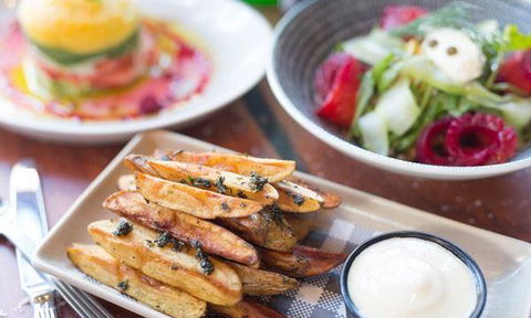 Rhonda's Bar - Southport Accommodation 10