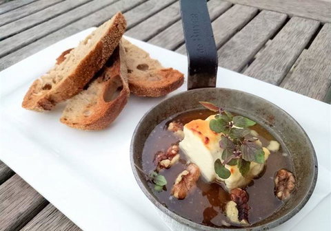 Sandbar - Southport Accommodation 12