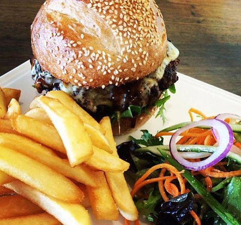 Sandbar - Southport Accommodation 17