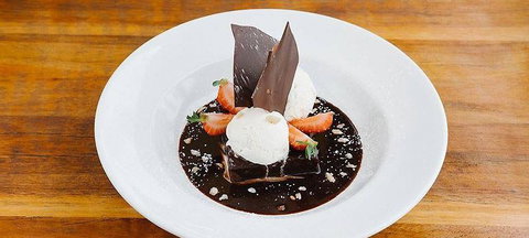 Sandbar - Southport Accommodation 2