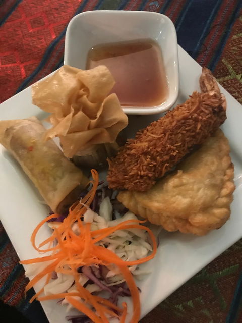 Thaiways - Southport Accommodation 4