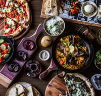 Innocent Bystander - Accommodation Southport