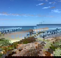 Beach cafe - Southport Accommodation