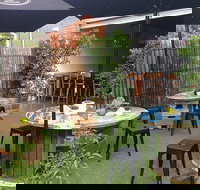 Belle's Cafe - Southport Accommodation