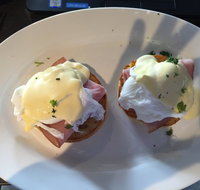 Coffee Central Moe - Southport Accommodation