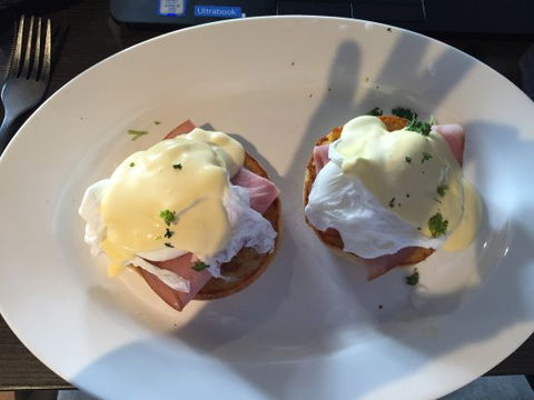 Coffee Central Moe - Southport Accommodation 0