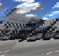 Railway Club Hotel - Accommodation Southport