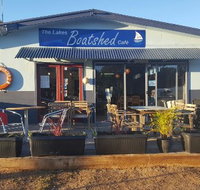 The Lakes Boatshed Cafe - Accommodation Southport