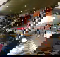 Turn Back Time Cafe - Southport Accommodation