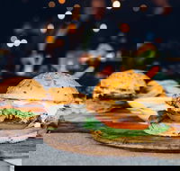 Middel's Tapas Bar and Restaurant - Accommodation Southport