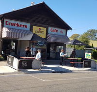 Creekers Cafe - Accommodation Southport