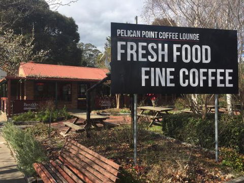 Pelican Point Coffee Lounge - Southport Accommodation 0