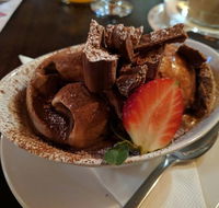 Axedale Tavern - Southport Accommodation