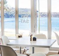 Beach House Balmoral Restaurant  Cafe - Southport Accommodation