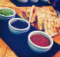 AJ's Eatery - Southport Accommodation