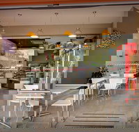 Umina Hot Bread Kitchen - Accommodation Southport